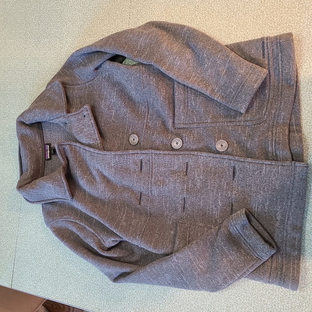 Patagonia fleece coat